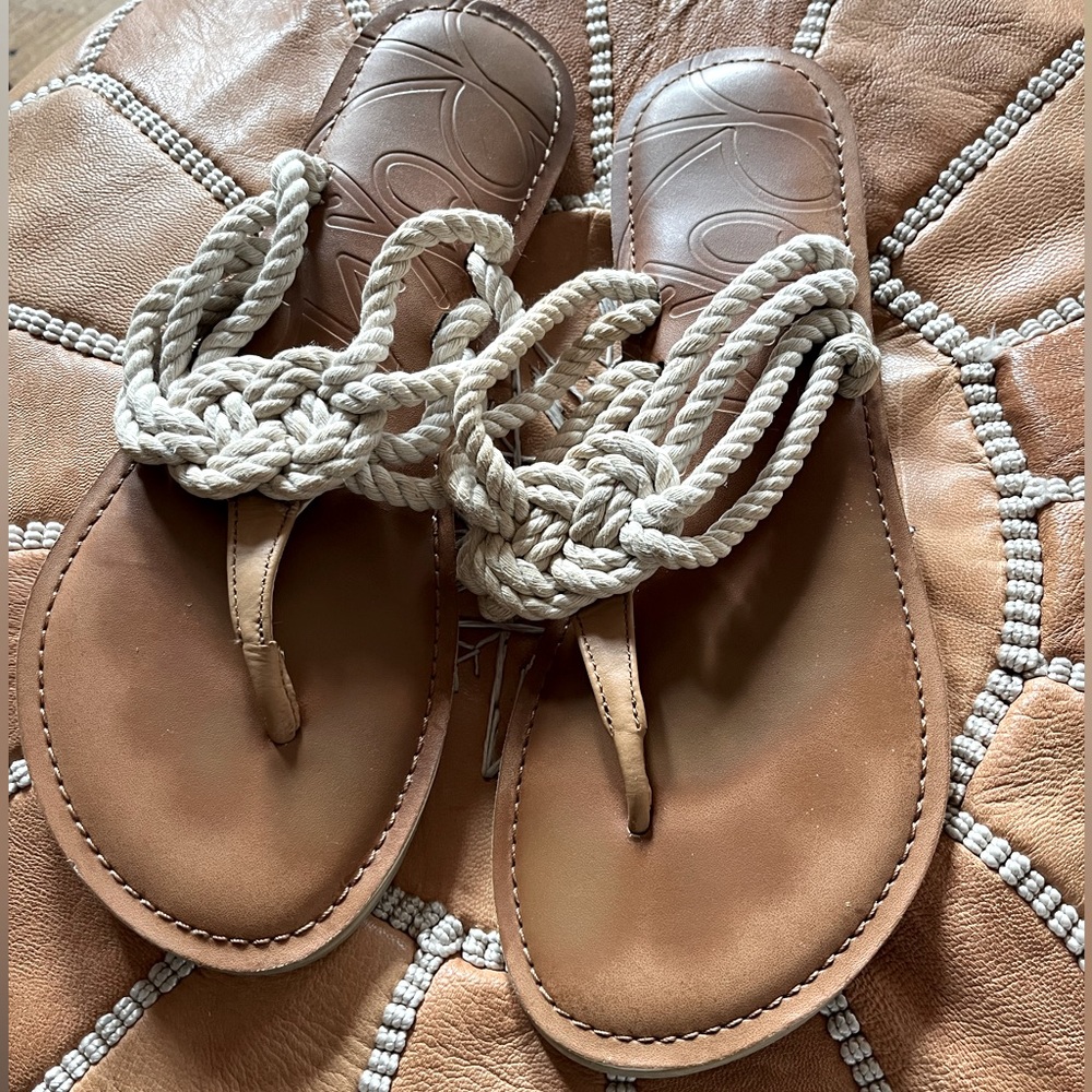 ROXY Sandals